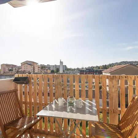 Cabana & Grand Cosy - Parking & Balcon 아파트